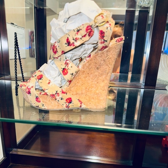 BAMBOO FLORAL PRINT FABRIC STRAPPY CORK WEDGES SIZE 8 - Picture 8 of 11